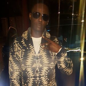 Meet your Posher, Dion